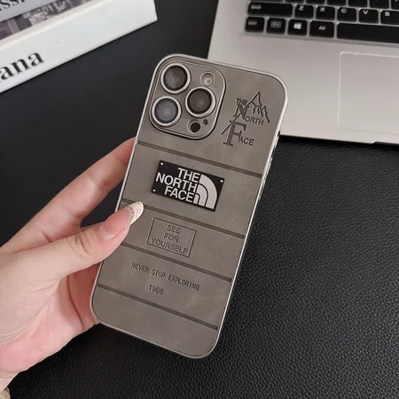 ブランド カバー アイフォーン16e  オシャレ