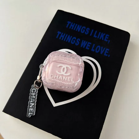 シャネル アイフォーン13 カバー 