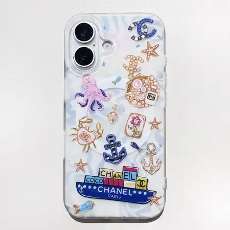 アイフォーン17pro 携帯ケース chanel  イエロー