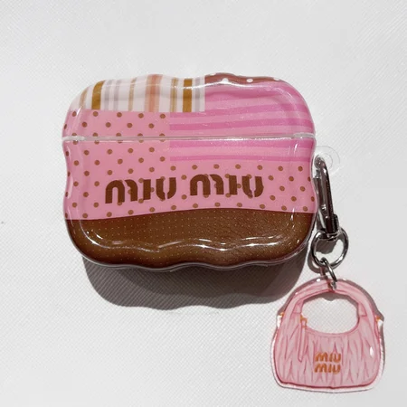 最新型 アイホン 15 plus カバー