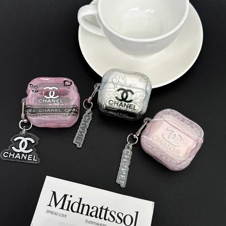 シャネル アイフォーン13 カバー 