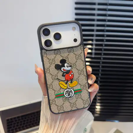 GG風 アイフォーンiphone17プラス カバー 