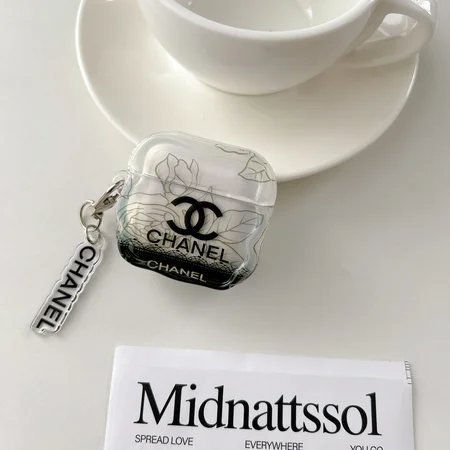 シャネル アイフォーン13 カバー 