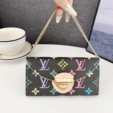 iphone17プロ lv カバー