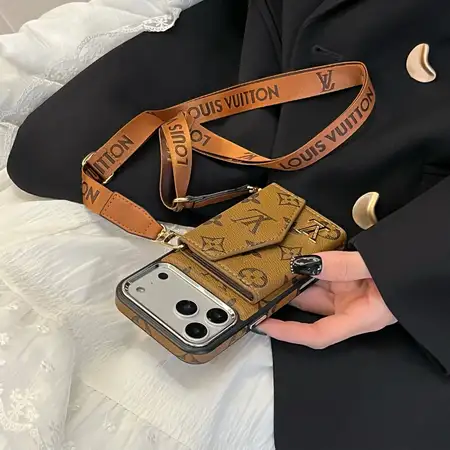 ブランド 携帯ケース