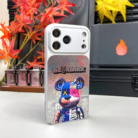ブランド スマホケース iphone17 bearbrick  スニーカー