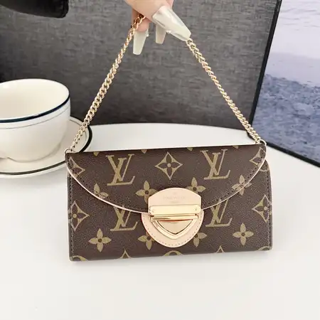 iphone17プロ lv カバー