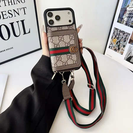 本革 ブランド アイフォン15 plus