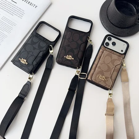 コーチ coach  アイフォーン17pro max ケース 