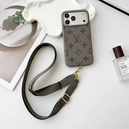 ブランド カバー アイフォン17  激安