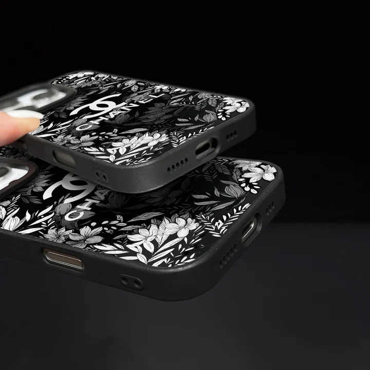 アイフォン17 ケース chanel風 