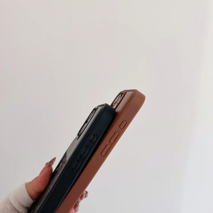 ロエベ loewe アイフォーンiphone17promax 皮製