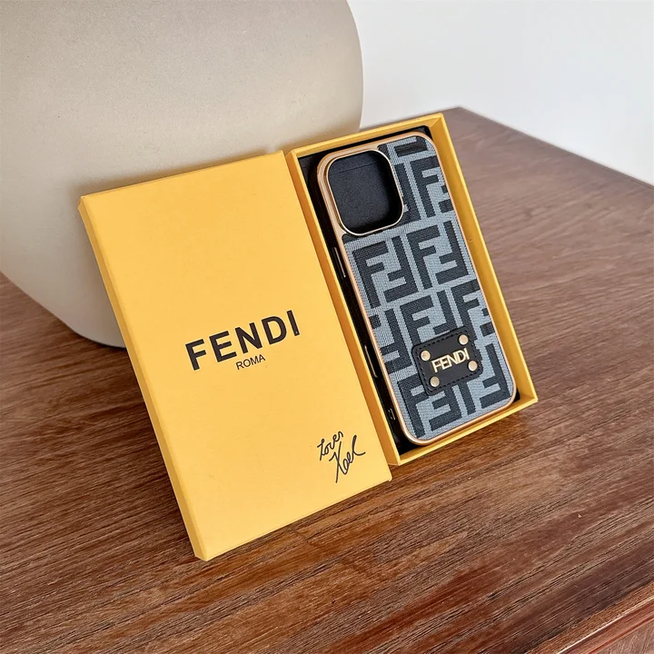 アイフォンiphone17プロmax スマホケース フェンディ 