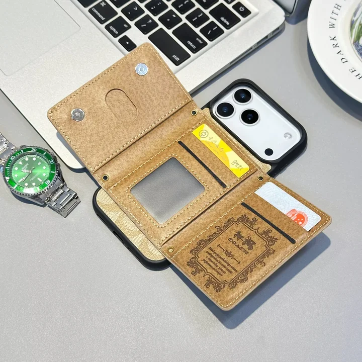 iphone16 Plus ケース coach風  動物柄