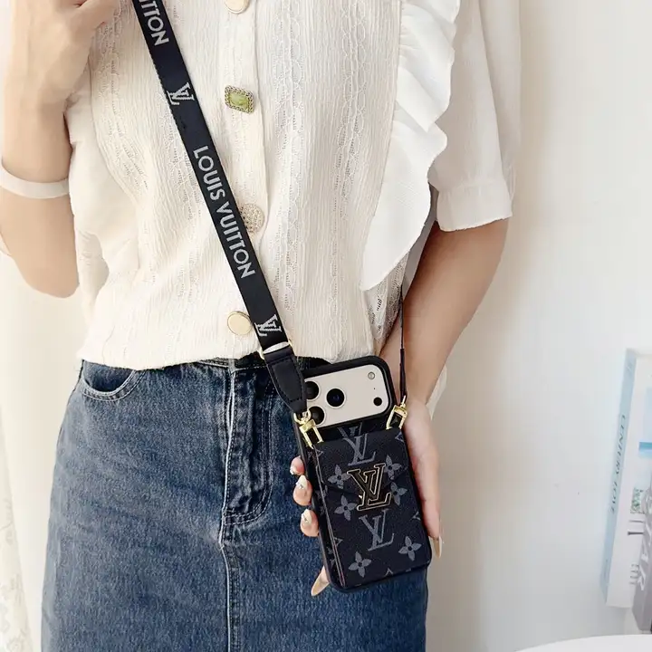 ブランド スマホケース iphone17plus ルイビトン 