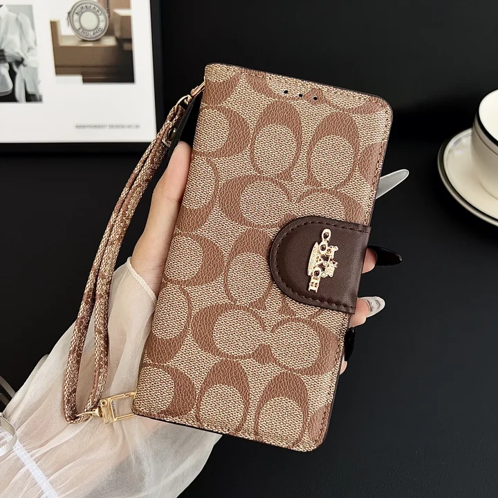 アイフォン16 コーチ風 スマホケース ビーチ風